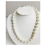 PEARL NECKLACE 18" .