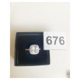 STERLING SILVER RING SIZE 8 FACETED CUT GLASS