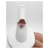 RING SZ. 7.5 - 14KT GOLD PINK CENTER STONE - 5.2