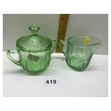 GREEN DEPRESSION CREAMER & SUGAR