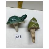 PLANT ACCENTS TURTLE AND FROG