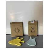 CAROUSEL RABBIT HEAD TRIVET DISH, GIRAFFE DISH