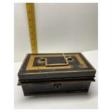 METAL BOX W/ LIFT OUT