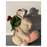 BUNNY PLANTER RIDING A CARROT