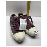 NEW CONVERSE ALL STAR SZ. 5 SHOES