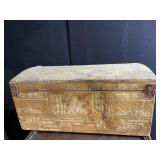REPRODUCTION CHEST 10" H X 23" W X 10.5" D