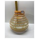 ART GLASS SPIRAL DESIGN VASE, 8X8