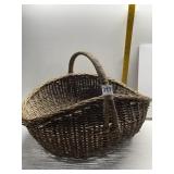 VINTAGE BASKET