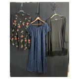 SLINKY BRAND 2 X NEW TOPS