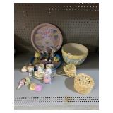 EASTER FIGURINES AND Dï¿½COR