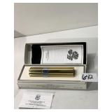 OSCAR DE LA RENTA .25 FL. OZ. PURSE SPRAY IN BOX