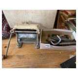 VINTAGE BERARDUCCI BROS. PASTA MAKER