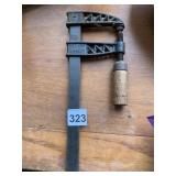 ANTIQUE WOOD CLAMP
