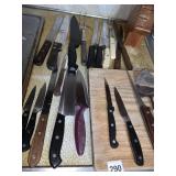 KNIVES AND STEAK KNIVES