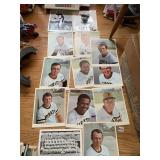 BASEBALL SIGNED PHOTO