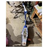 ELECTRIC RAZOR SCOOTER WITH CHARGER