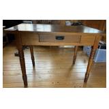ANTIQUE CENTER DRAWER DESK WITH CENTER DRAWER