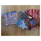 T TOWELS, BBQ SET