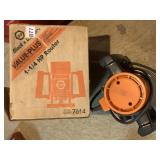 1 1/4 HP ROUTER IN BOX