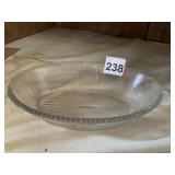 4-SIDED GLASS FIGURAL BOWL