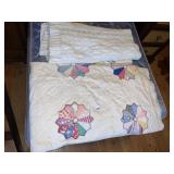 HAND STITCHED QUILT 60IN X 65IN