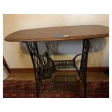 OVAL OAK TOP SINGER CAST IRON TREADLE BASE
