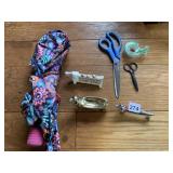 SMALL FIGURES, UMBRELLA