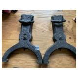 CAST IRON END IRON PARTS