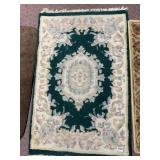 CHINESE WOOL RUG GREEN AND CREAM