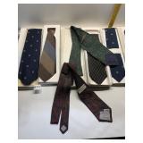 SMITHSONIAN INSTITUTION & HANAE MORIS PRIS