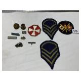 MILITARY PINS AND PATCHES