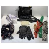 LEE SANDS PURSE MISSING HOOK, OSCAR DE LA RENTA