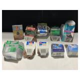 10 PAIRS OF NEW LEGGS PANTYHOSE SZ B