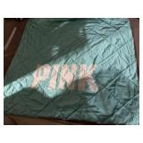 VICTORIAS SECRET FULL SIZE "PINK" COMFORTER,