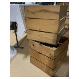 WOODEN CRATE 17" SQUARE