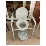 POTTY CHAIR