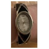 STUDIO QUARTZ BRACELET WATCH