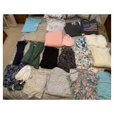 WOMENï¿½S CLOTHING SZ XXL, INCLUDES CASUAL CLOTHES,