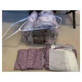 COORDINATING BEDDING SET, SHAMS, COMFORTER 96X94,