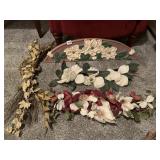 WALL SWAG & DECORATIONS