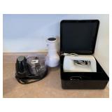 MINI FOOD PROCESSOR AND CHOPPER