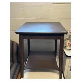 SMALL SQUARE WOOD END STAND