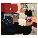 LADIES CASUAL CLOTHING MOSTLY XL