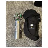 PORTABLE OXYGEN TANK AND CARRYING BAG