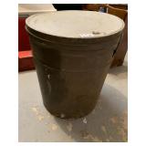 LARGE TIN CANISTER WITH LID