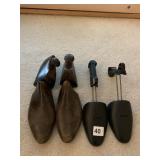 WOOD AND PLASTIC SHOE FORMS