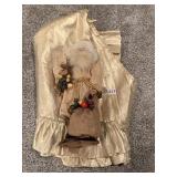 GOLD TREE SKIRT, SANTA