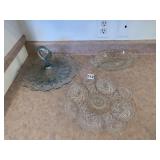 GLASS TIDBIT TRAY WITH FEATHER DETAIL, DIVIDED