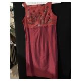 MW WINE RED LADIES EMPIRE WAIST DRESS GOLD FLOWER