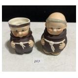 GOEBEL MONK CREAMER/ SUGAR, FULL BEE